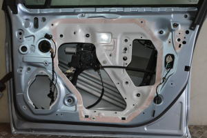 Opel Astra K (2015–2021) Front door - 3