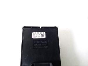AUDI A4 B9 (2015–2026) Front door glass switch 8W0959851E - 2