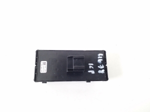 AUDI A4 B9 (2015–2026) Front door glass switch 8W0959851E - 3