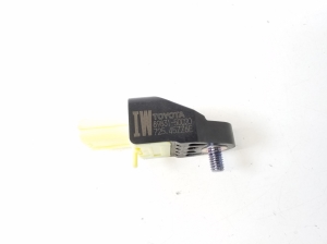 LEXUS LS (2006–2017) Airbag sensor 8983150020 - 3