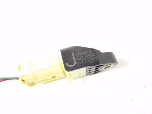 LEXUS RX GGL1 (2009–2015) Airbag sensor 8983148030 - 3