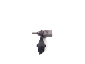 AUDI A4 B9 (2015–2026) Outside temperature sensor 8Z0830535B - 2