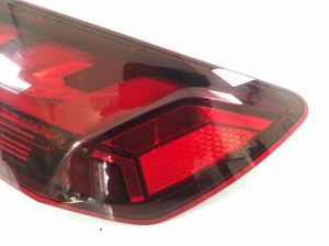 AUDI A4 B9 (2015–2026) Feu arrière d’angle 8W9945092AA - 6