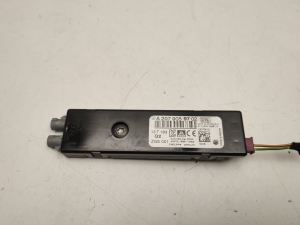 Mercedes Benz E-Class W207 (2009–2017) Antenna amplifier A2079059702 - 2