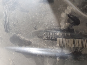 VOLVO XC60 (2017–2026) Front wheel arch liner 31694464 - 2