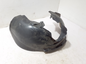 VOLVO XC60 (2017–2026) Front wheel arch liner 31694464 - 4