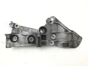 NISSAN Note E11 (2005–2014) Support d’alternateur 8200365097 - 3