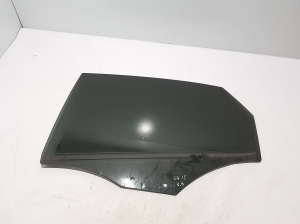   Rear side door glass  - 4G5845205A 