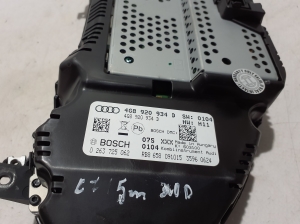 AUDI A6 C7 (2011–2018) Instrument cluster 4G8920934D - 2