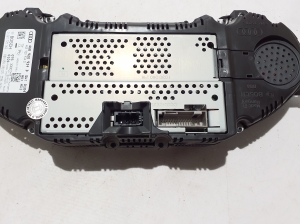 AUDI A6 C7 (2011–2018) Instrument cluster 4G8920934D - 3