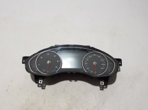 Instrument cluster - 4G8920934D