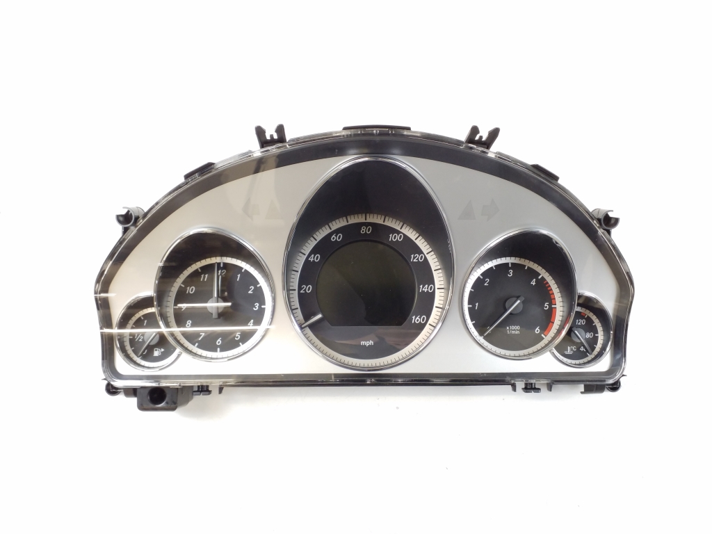Mercedes Benz E-Class W212 (2009–2015) Instrument cluster A2129002010 Mercedes Benz E-Class W212 (2009–2015) Instrument cluster A2129002010