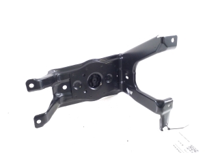 AUDI A4 B9 (2015–2026) Reserveradhalterung 8W0802715B - 2