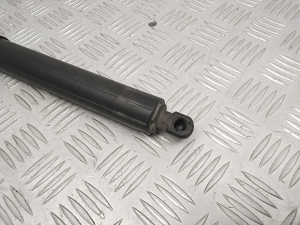 Tesla Model Y Y (2020–2026) Heckklappendämpfer 150060120B - 4