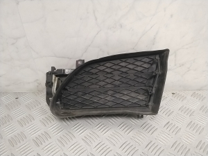 Tesla Model S S (2012–2026) Front bumper lower grille 100726900D - 3