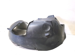 VOLVO XC90 (2002–2014) Front wheel arch liner 08620531 - 3
