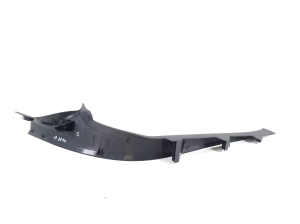 AUDI A4 B9 (2015–2026) Garniture intérieure de seuil 8W0867768A - 2