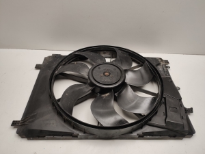 Mercedes Benz E-Class W207 (2009–2017) Ensemble de radiateurs et ses pièces A2049060212 - 5