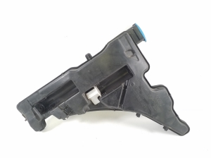 AUDI A4 B9 (2015–2026) Front washer fluid reservoir 8W0955451L - 3