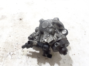AUDI A6 C7 (2011–2018) Kütusepump 059130755CG - 4
