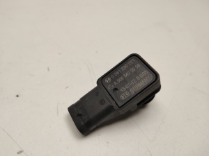 Mercedes Benz E-Class W207 (2009–2017) Brake vacuum sensor A0065422518 - 3