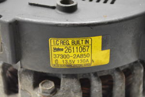 Kia Sportage (2010–2016) Generaator 373002A850 - 3