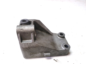 FIAT Ducato (290) (2014–2026) Engine bracket 504090245 - 3