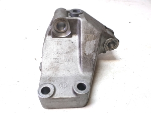 Engine bracket - 504090245