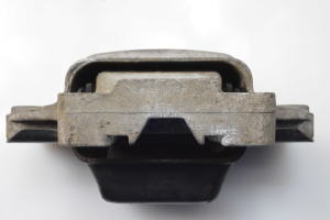 Volkswagen Golf VI (2008–2013) Getriebehalter 1K0199555M - 4