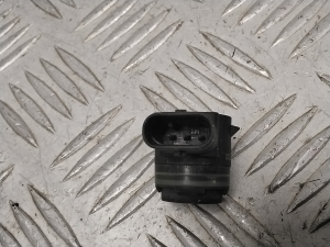 Volkswagen Golf VII (2012–2026) Rear parking sensor 5Q0919275B - 4