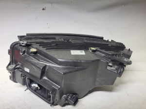 Mercedes Benz GLC-Class 253 (2015–2019) Esituli ja selle osad A2539068201 - 2