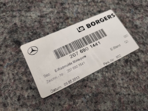Mercedes Benz E-Class W207 (2009–2017) Trunk carpet A2076901441 - 3