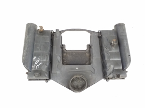 Mercedes Benz GL-Class 164 (2006–2012) Luftfiltergehäuse A2730901001 - 3