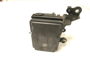 Land Rover Evoque (2011–2018) ABS bloks BJ322C405AG - 4