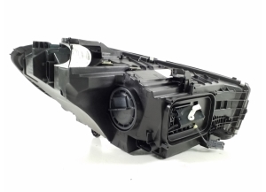Mercedes Benz C-Class 206 (2021–2026) Esituli A2069067103 - 8