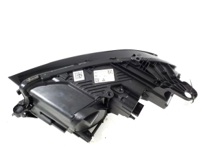 Mercedes Benz E-Class W213 (2017–2026) Scheinwerfer vorne A2139067609 - 3