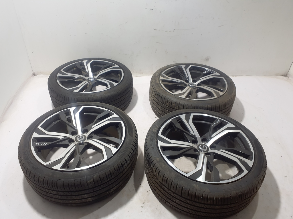 VOLVO S60 III (2018–2026) Rim set VOLVO S60 III (2018–2026) Rim set