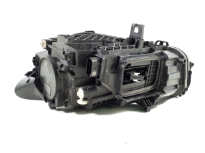 Mercedes Benz B-Class 247 (2018–2026) Esituli A2479061405 - 9