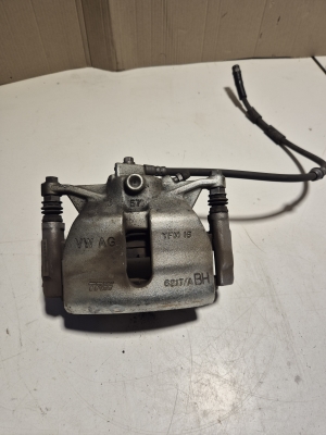 Bremssattel vorne - 