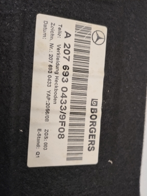 Mercedes Benz E-Class W207 (2009–2017) Trunk interior trim a2076930433 - 4