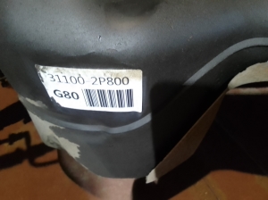 Kia Sorento (2009–2014) Degvielas tvertne un tās daļas 311002P800 - 3