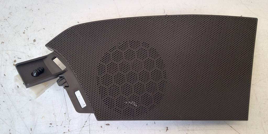 RENAULT Espace V (2014–2026) Lautsprecherabdeckung 682116305R RENAULT Espace V (2014–2026) Lautsprecherabdeckung 682116305R