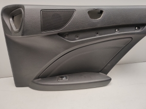 Mercedes Benz E-Class W207 (2009–2017) Tagumise küljeukse polster A2076909225 - 2