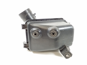 Mitsubishi ASX (2010–2026) Luftfiltergehäuse und seine Teile 1500A271 - 4