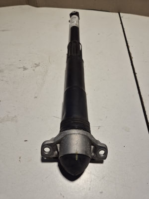 Volkswagen Jetta VII (2021–2026) Tagumine amortisaator 5QM512013AD - 3