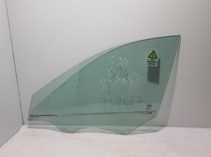   Vitre de porte avant  - 32244870 