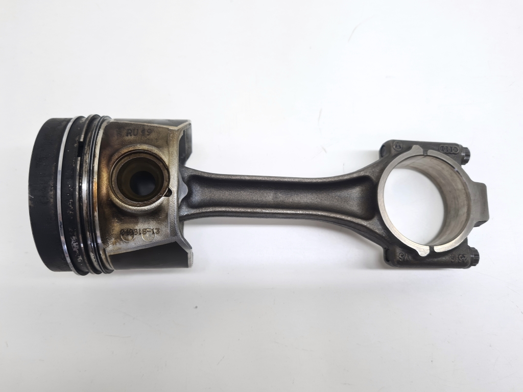 Volkswagen Golf VII (2012–2026) Kolb ja selle osad CXX Volkswagen Golf VII (2012–2026) Kolb ja selle osad CXX