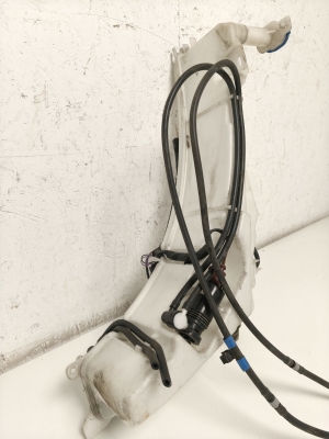 Land Rover Sport (2013–2026) Front washer fluid reservoir CPLA17B613 - 3