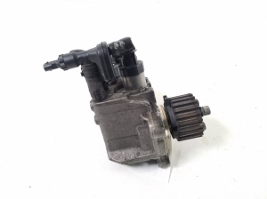 AUDI Q7 (2015–2026) Fuel pump 059130755CG - 2