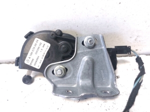 Mercedes Benz GL-Class 166 (2012–2015) Rear fork windshield motor A1666700004 - 2